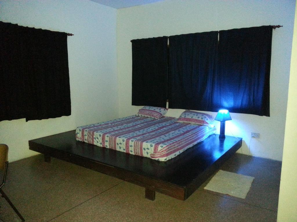 Eden Lodge Cape Coast Phòng bức ảnh