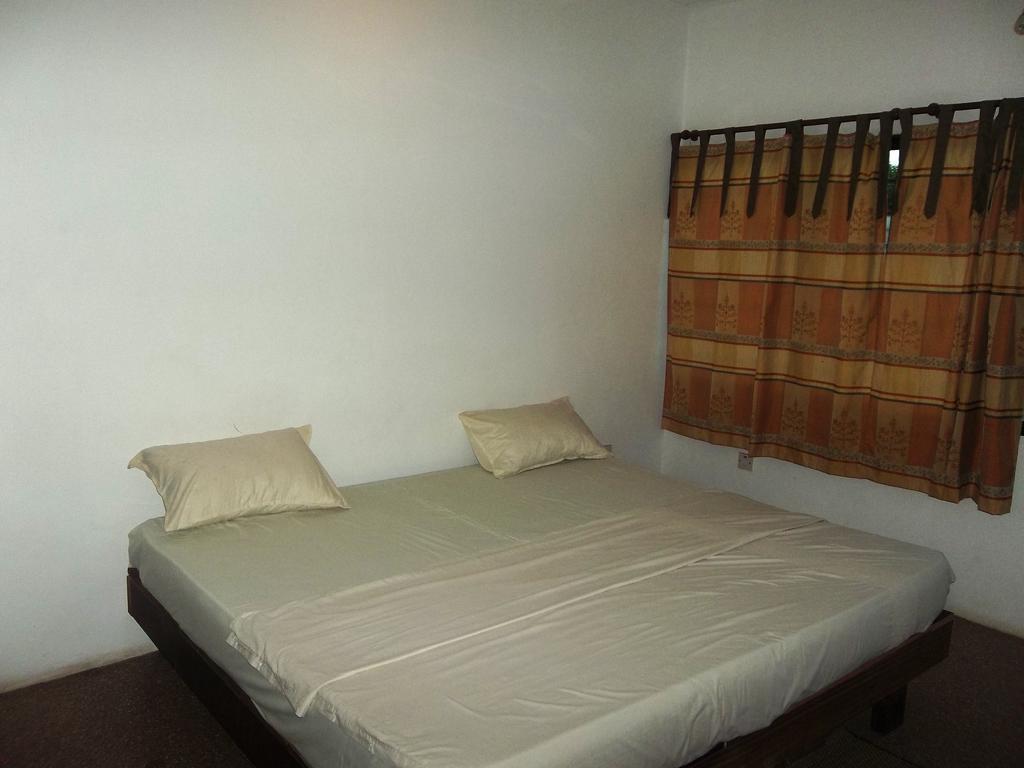Eden Lodge Cape Coast Ngoại thất bức ảnh